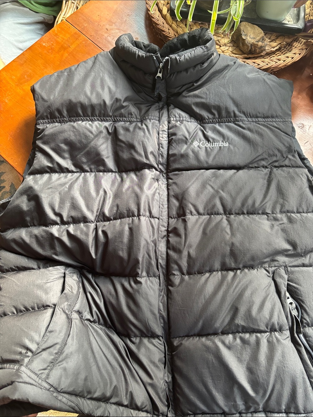 Columbia Black Quilted Down Vest